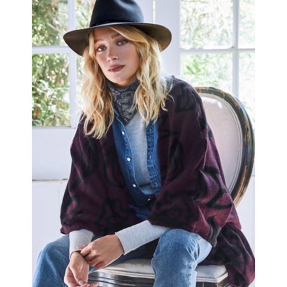 Cleobella  Boho Kimono Cardigan Poncho Cape With Tassels As Seen On Rachel Zoe